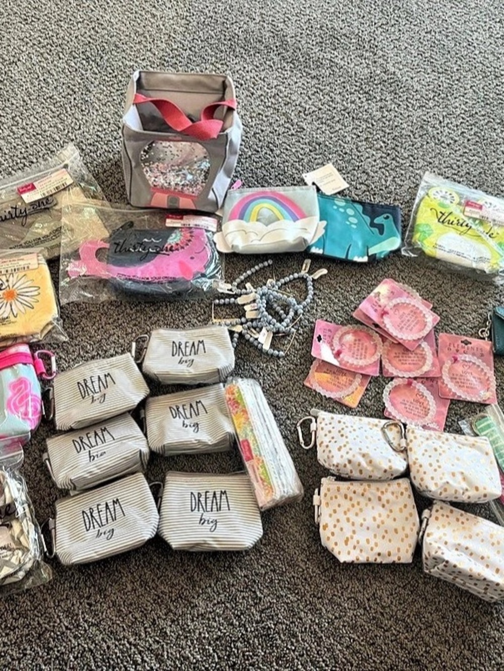 Thirty-One Bundle! Display only or new in package.